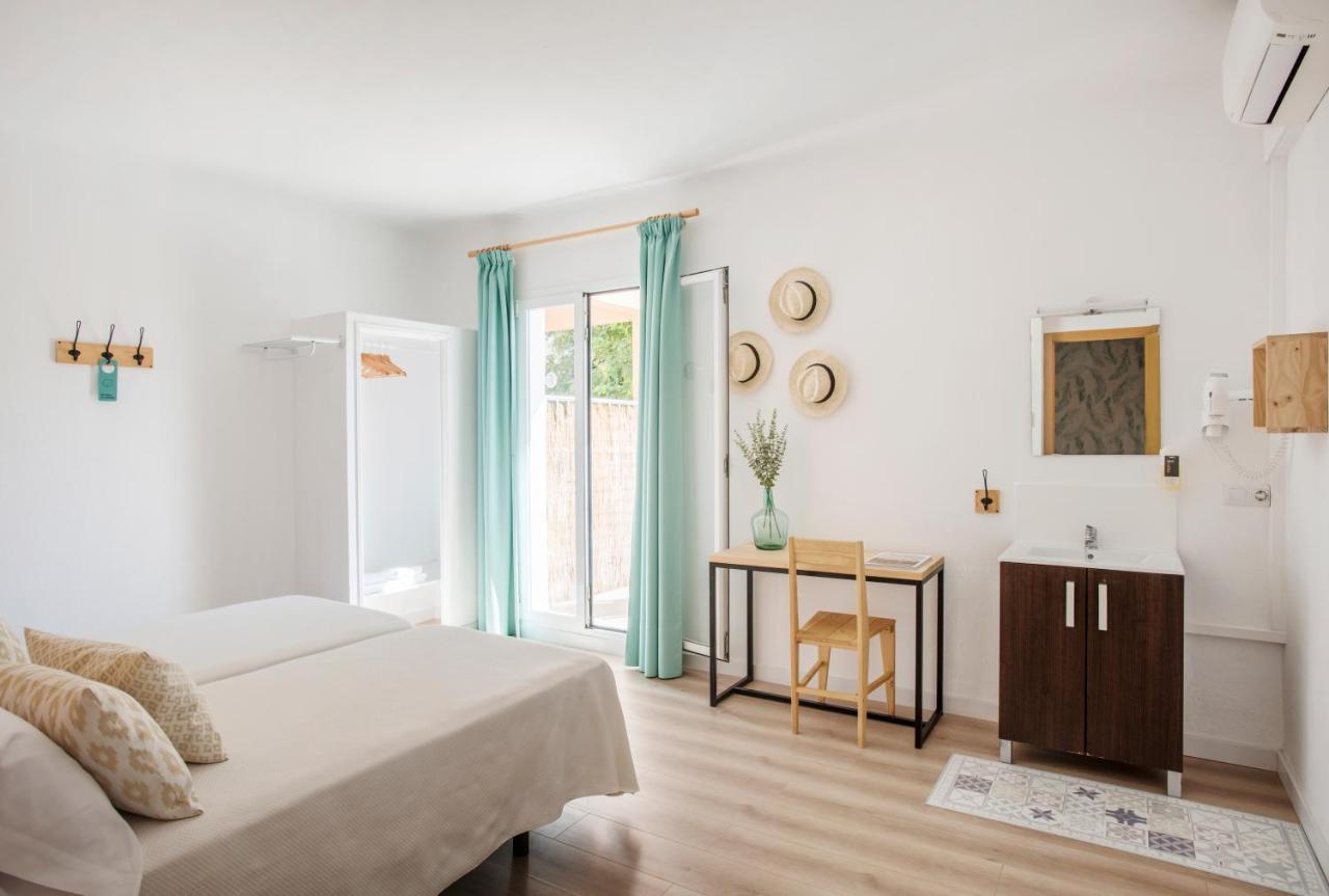 Hostal Forenna (adults Only) *
